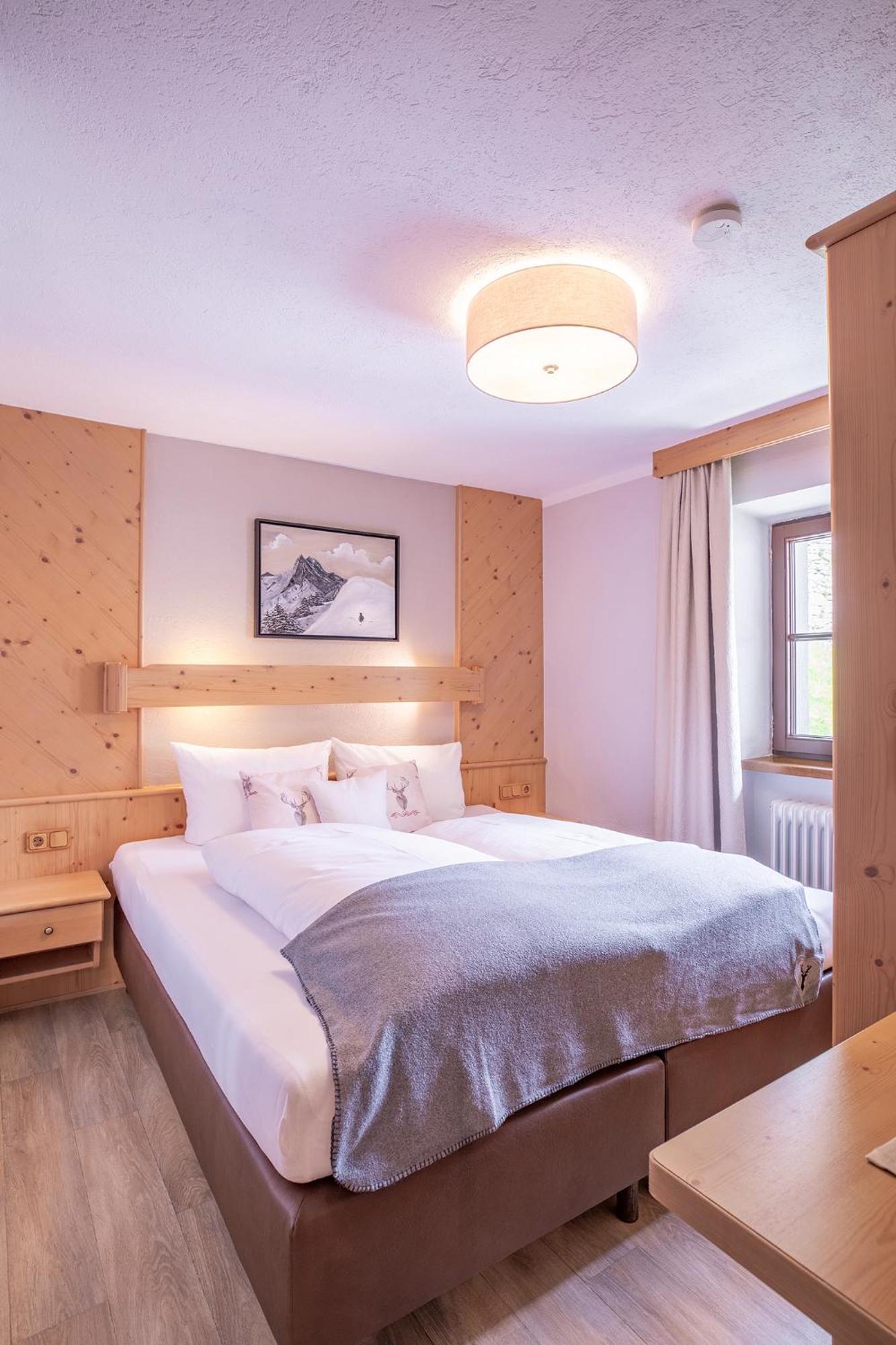Patteriol Apart-Hotel-Garni Sankt Anton am Arlberg Exteriör bild